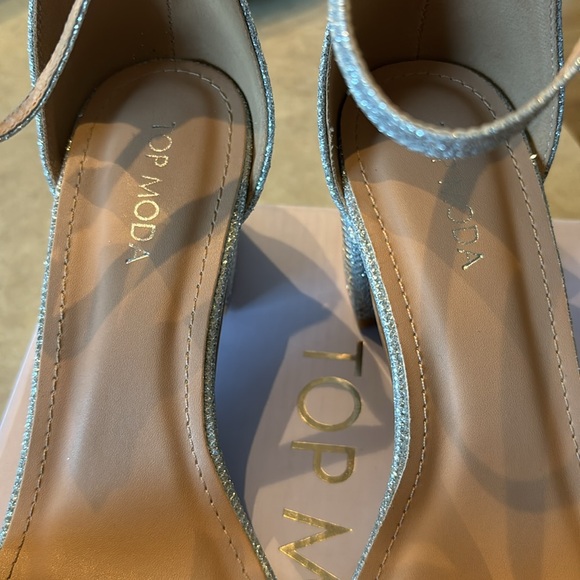 Top Moda silver glittery sandal size 7 - Picture 4 of 6